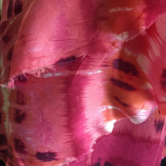 BR Silk Top - Picture 5 of 5